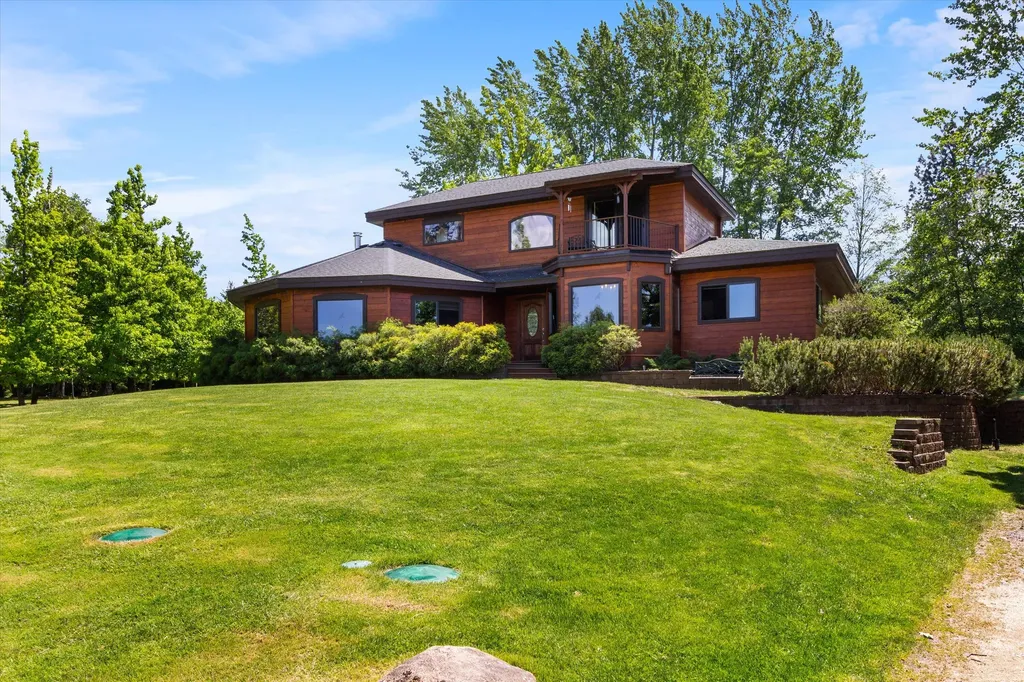 4896 Highway 66 Ashland OR 97520