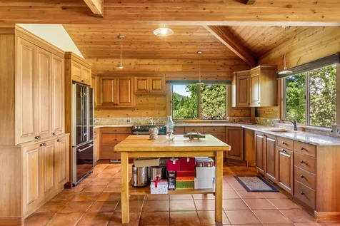 4896 Highway 66 Ashland OR 97520