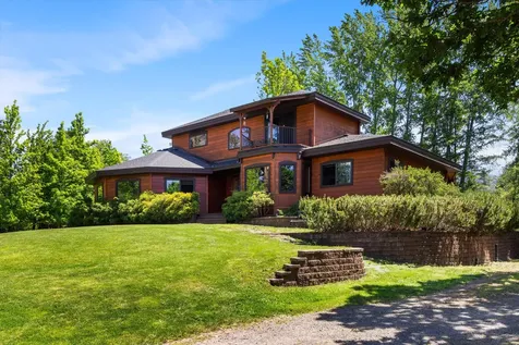 4896 Highway 66 Ashland OR 97520