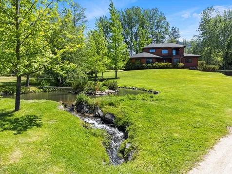 4896 Highway 66 Ashland OR 97520