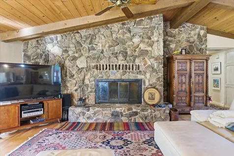 1407 Upper River Road Gold Hill OR 97525