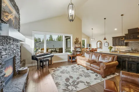 60414 Hedgewood Lane Bend OR 97702