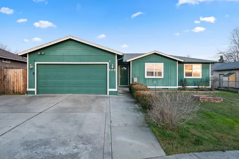 250 Tierra Circle Eagle Point OR 97524