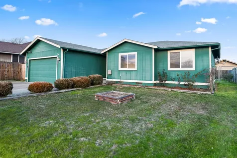 250 Tierra Circle Eagle Point OR 97524