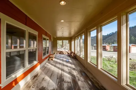 4760 Galls Creek Road Gold Hill OR 97525