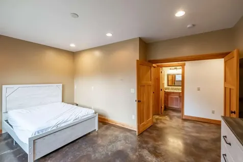 4760 Galls Creek Road Gold Hill OR 97525