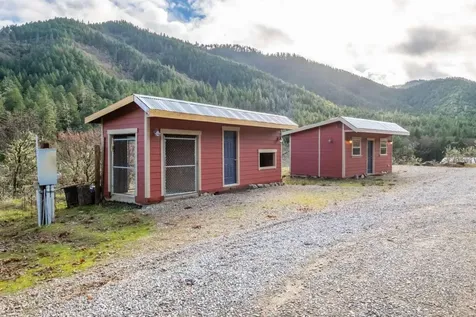 4760 Galls Creek Road Gold Hill OR 97525