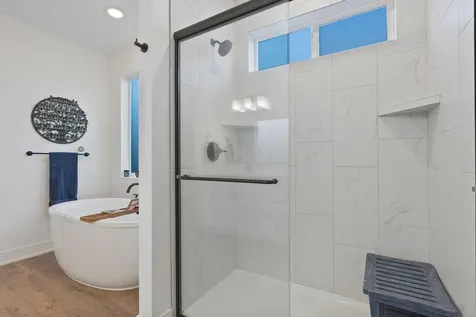 3842 NE Oakside Loop Bend OR 97701
