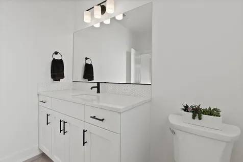 3842 NE Oakside Loop Bend OR 97701