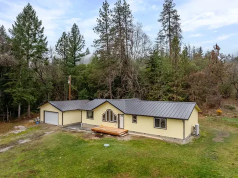 600 Slagle Creek Road Grants Pass OR 97527