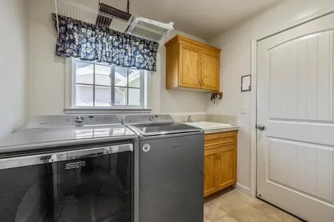 3934 El Cerrito Way Klamath Falls OR 97603