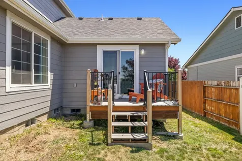 3934 El Cerrito Way Klamath Falls OR 97603