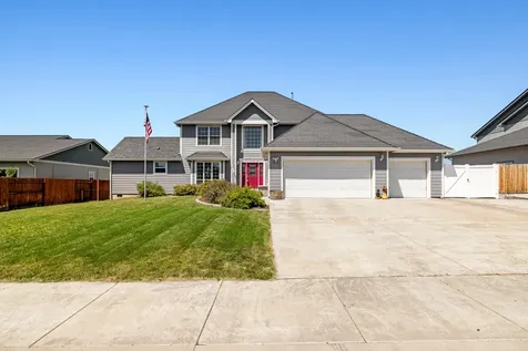 3934 El Cerrito Way Klamath Falls OR 97603