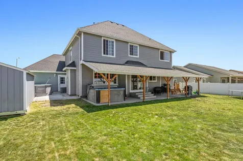 3934 El Cerrito Way Klamath Falls OR 97603