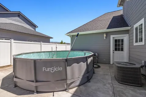 3934 El Cerrito Way Klamath Falls OR 97603