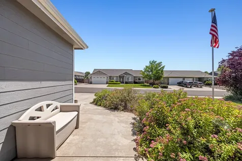 3934 El Cerrito Way Klamath Falls OR 97603