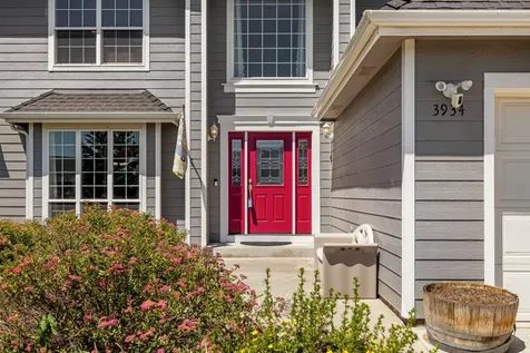3934 El Cerrito Way Klamath Falls OR 97603