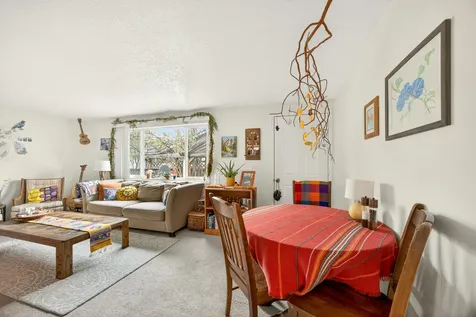 303 Garfield Street Ashland OR 97520