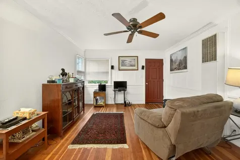 303 Garfield Street Ashland OR 97520