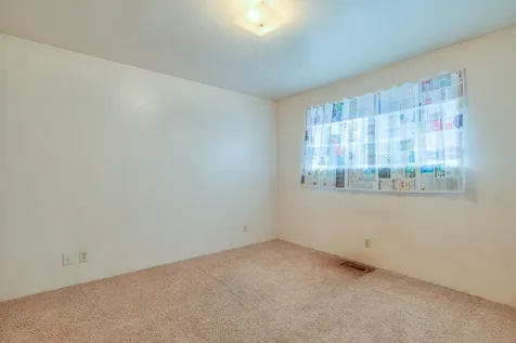 16054 Burgess Road La Pine OR 97739