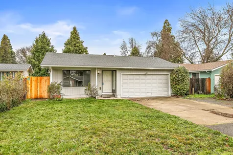 1846 Hart Avenue Medford OR 97501