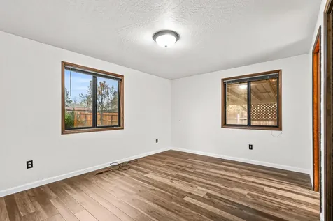 1846 Hart Avenue Medford OR 97501