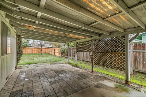1846 Hart Avenue Medford OR 97501