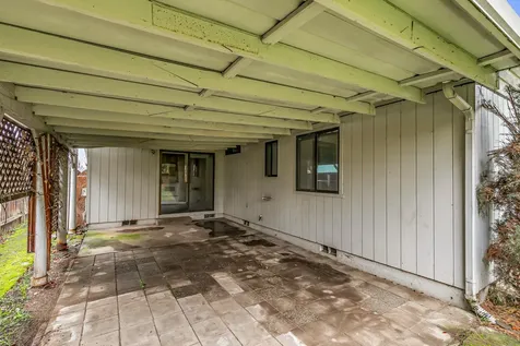 1846 Hart Avenue Medford OR 97501