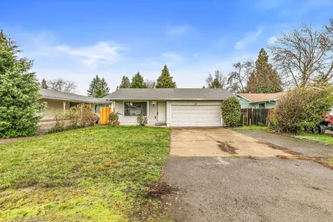 1846 Hart Avenue Medford OR 97501