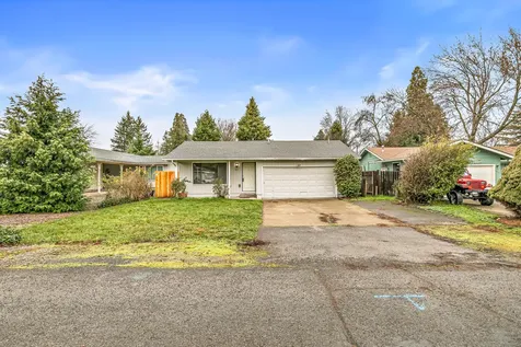 1846 Hart Avenue Medford OR 97501