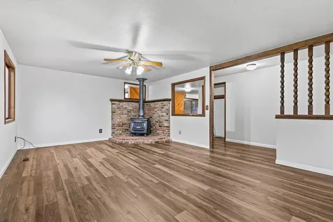 1846 Hart Avenue Medford OR 97501