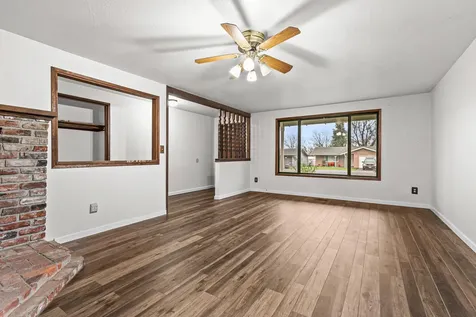 1846 Hart Avenue Medford OR 97501