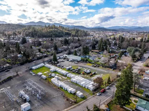 675 E Park Street Grants Pass OR 97527