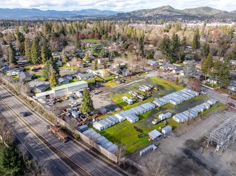 675 E Park Street Grants Pass OR 97527