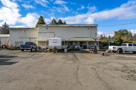675 E Park Street Grants Pass OR 97527