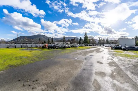 675 E Park Street Grants Pass OR 97527