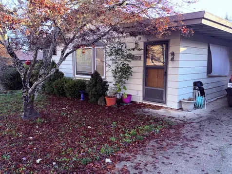 465 S 3rd Street Jacksonville OR 97530