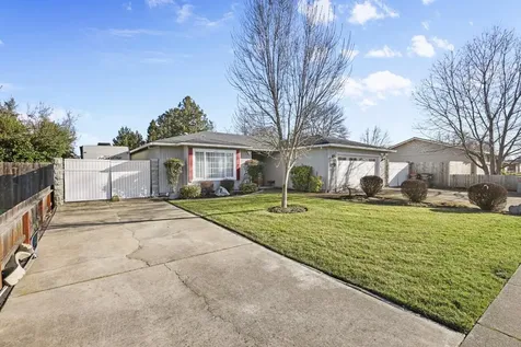 1378 Glengrove Avenue Central Point OR 97502