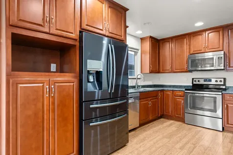 1758 Pearl Eye Lane Medford OR 97504