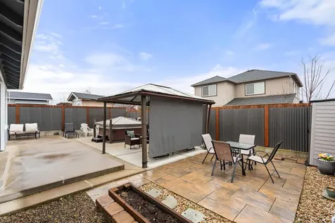 1758 Pearl Eye Lane Medford OR 97504