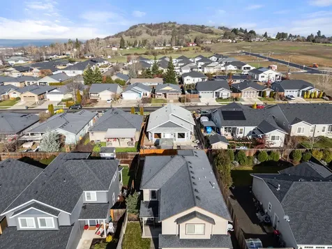 1758 Pearl Eye Lane Medford OR 97504