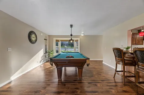 2381 Brentwood Street Medford OR 97504