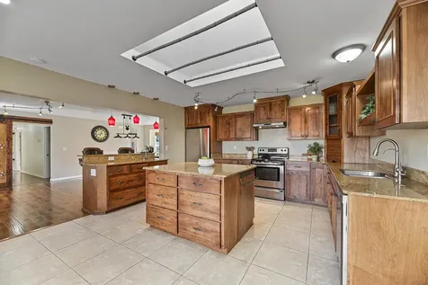 2381 Brentwood Street Medford OR 97504