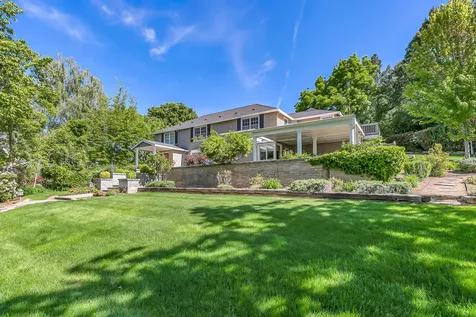 218 Saginaw Drive Medford OR 97504