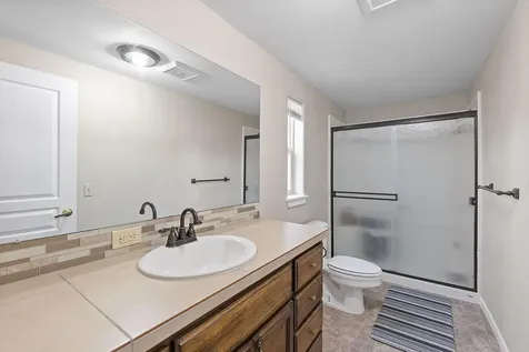 61445 SE 27th Bend OR 97702