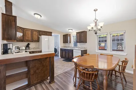 61445 SE 27th Bend OR 97702