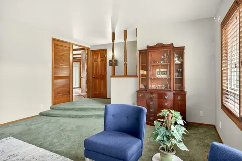 704 NW Sandy Drive Grants Pass OR 97526