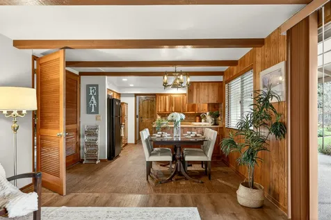 704 NW Sandy Drive Grants Pass OR 97526