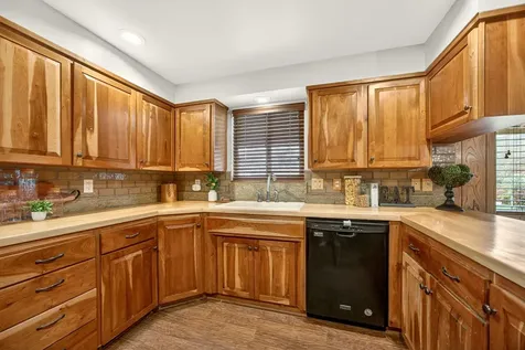 704 NW Sandy Drive Grants Pass OR 97526
