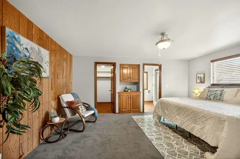 704 NW Sandy Drive Grants Pass OR 97526